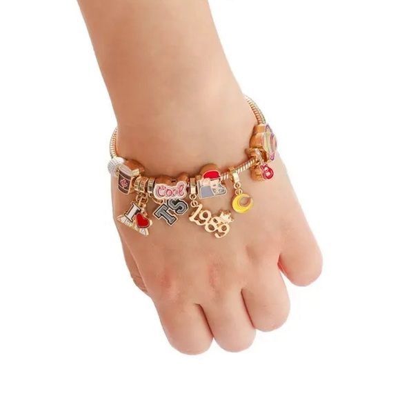COPY - TAYLOR SWIFT Inspired Eras Tour 11 Charm Gold tone Multicolored Bracelet - Picture 4 of 6